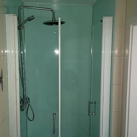 Hotel Garni Brunnenhof 3*